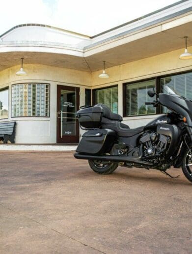 2022 Indian Roadmaster Dark Horse