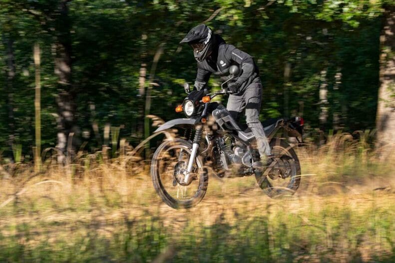 2022 Yamaha XT250 [Specs, Features, Photos] | wBW