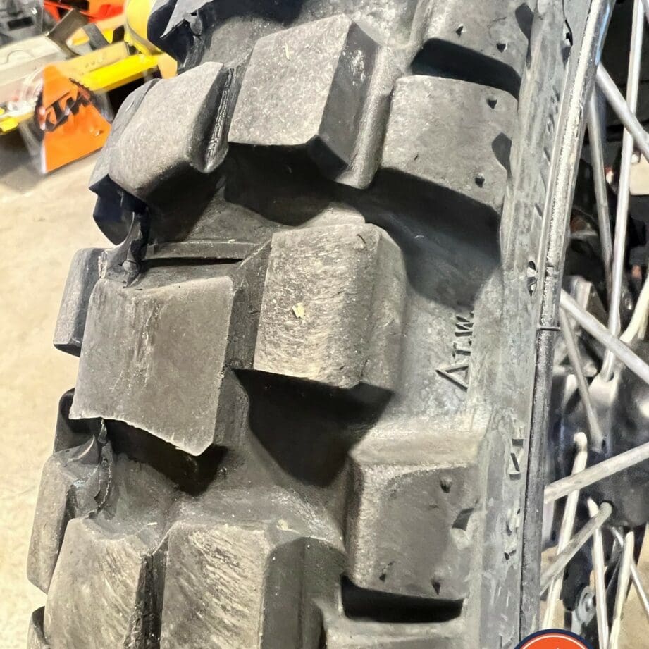 [REVIEW] Motoz Tractionator Rallz Tires