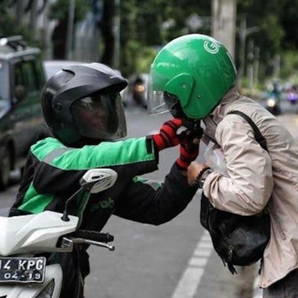 'OJEK Online,' an online motorcycle business currently under scrutiny by Indonesia's Workers Union (SPAI). Media sourced from the Indonesia Expat.