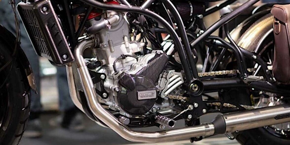 A view of the engine crank case on the CCM Cruiser. Media sourced from Motociclismo.