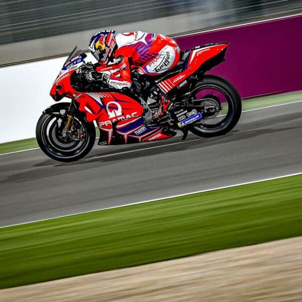 A Ducati MotoGP bike doing what it does best. Media sourced from MotoGP.