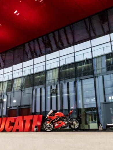 Ducati's all-new eco-friendly building, the Finitura e Delibera Estetica. Media sourced from Visordown.