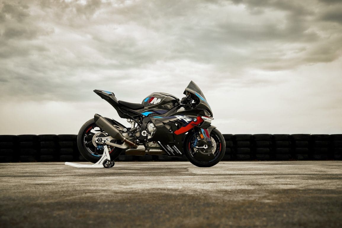 2023 BMW M 1000RR [Specs, Features, Photos]