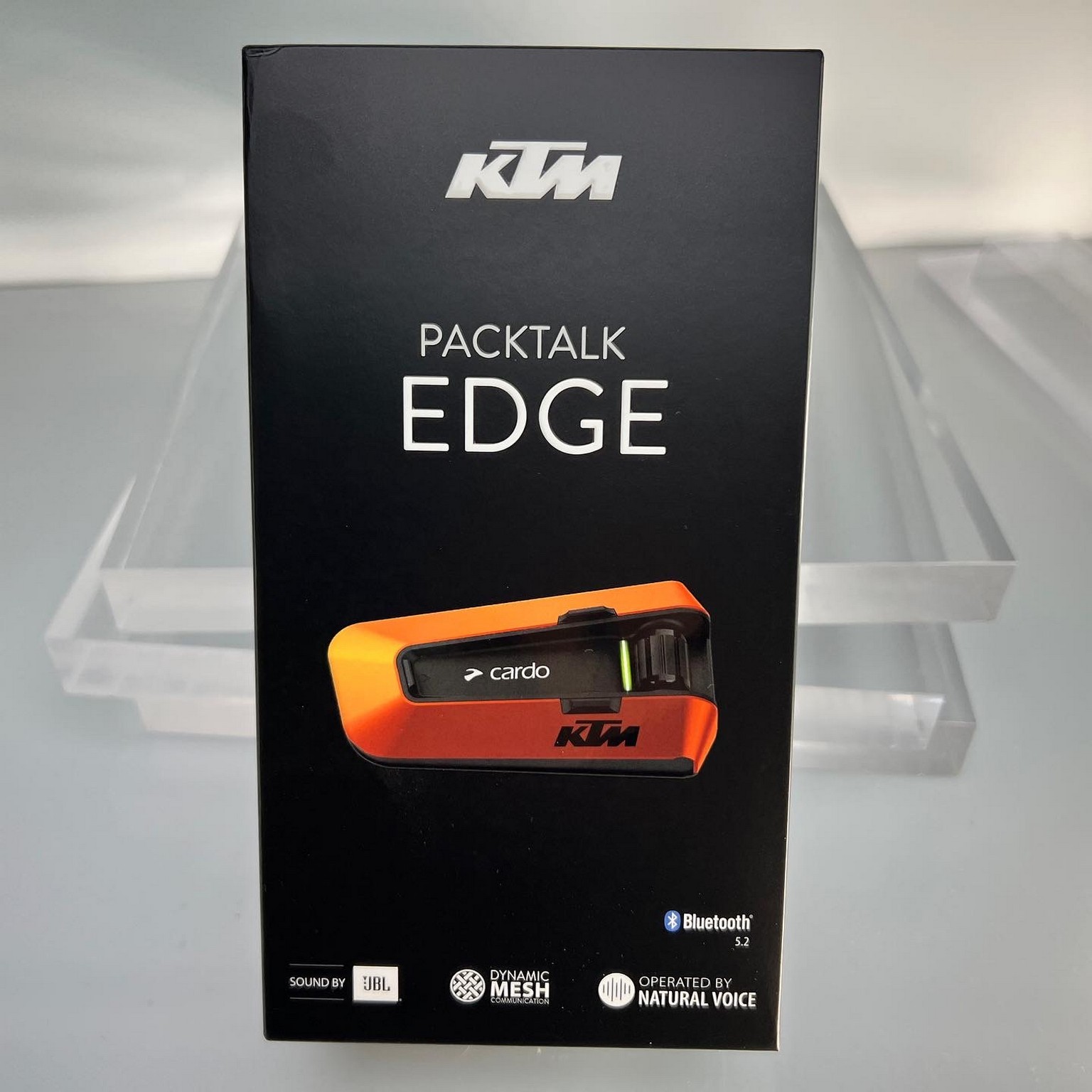 FORM A PACK: LINK-UP ON THE ROAD WITH THE NEW PACKTALK EDGE - KTM