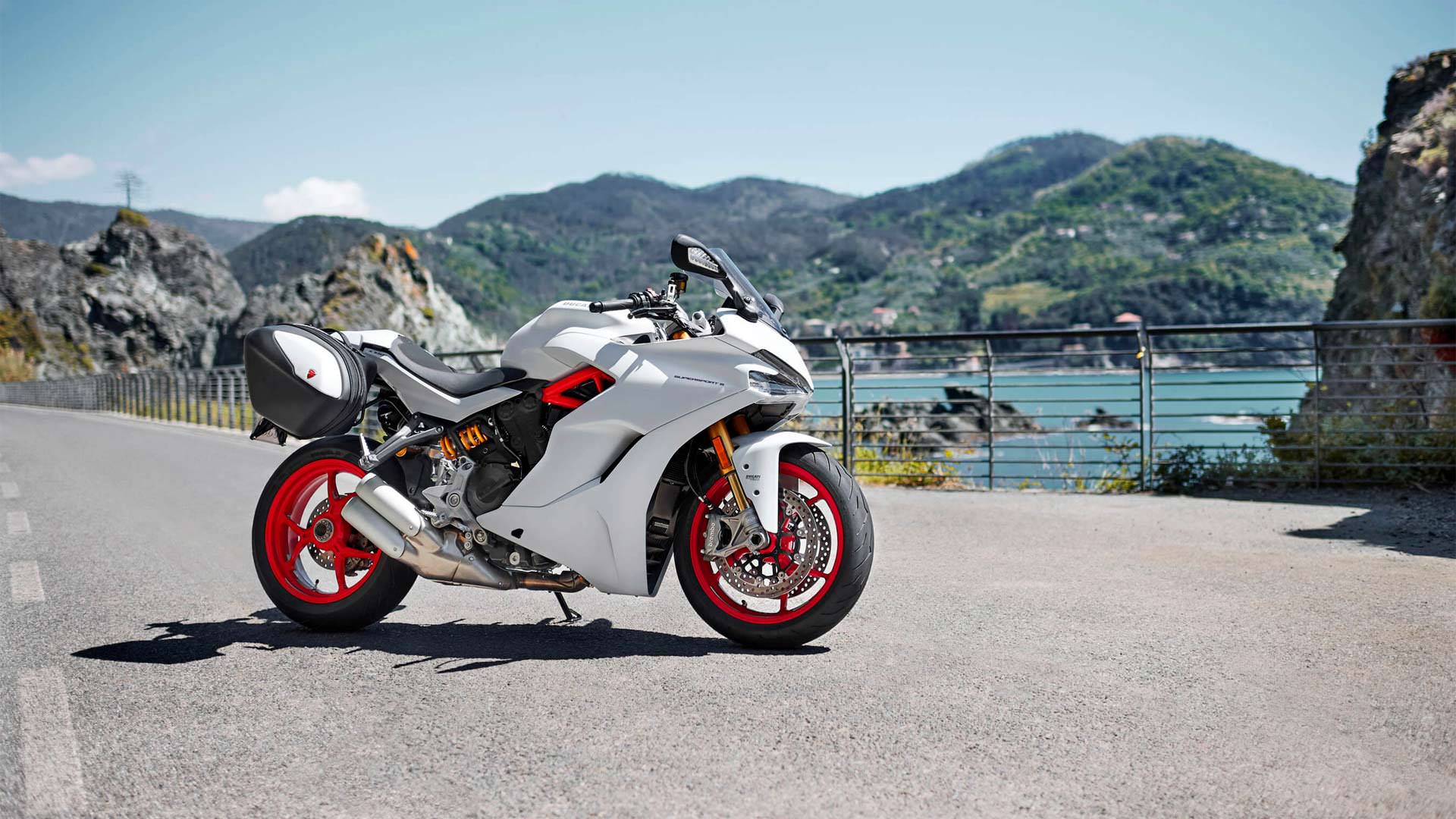 Ducati SuperSport 950 S – A Thoroughbred Italian Stallion for the Road - ZA  Bikers