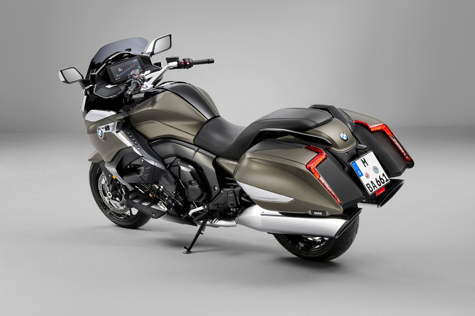 2023 BMW K 1600 B / Midnight [Specs, Features, Photos] – Motos For The Win