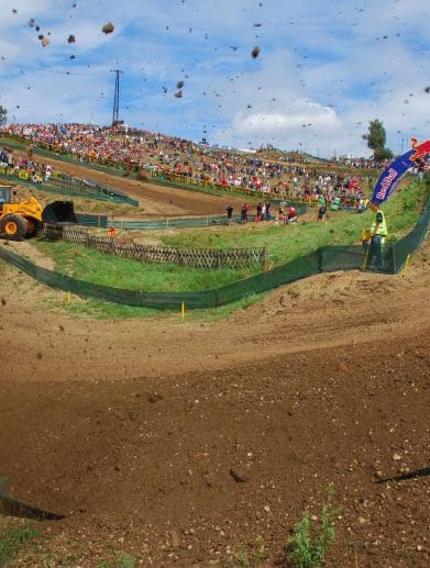 A view of the FIM Motocross World Championship. Media sourced from Wikipedia.