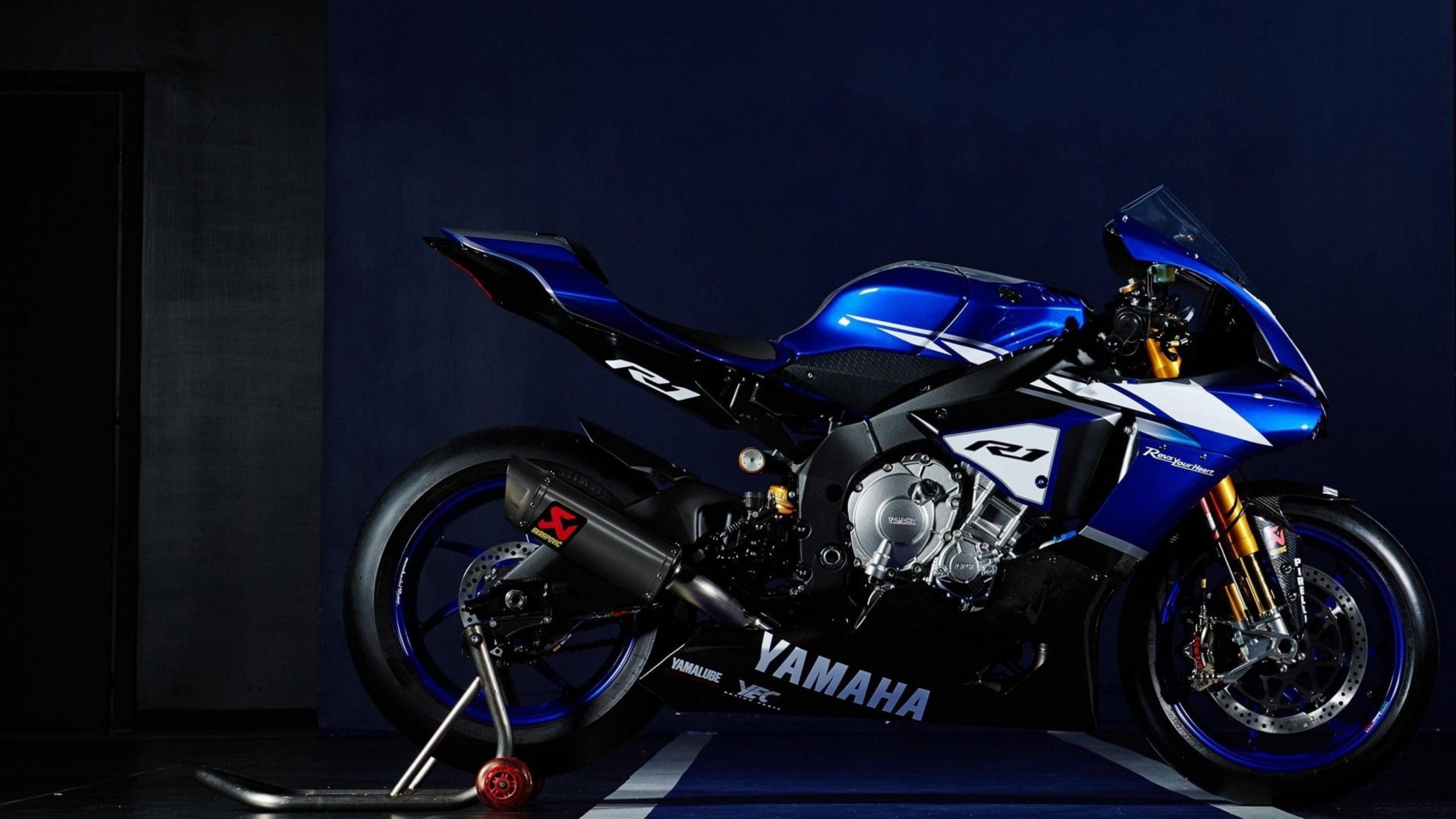 yamaha motorcycle wallpaper hd