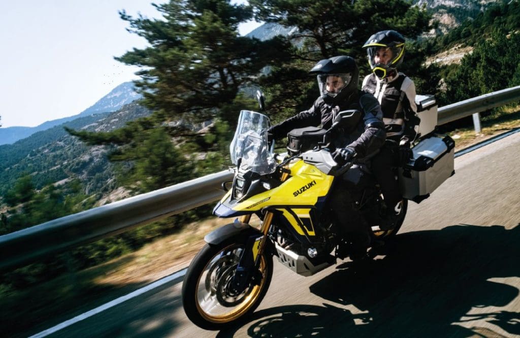 2023 Suzuki V-Strom 800DE/DE Adventure [Specs, Features, Photos]