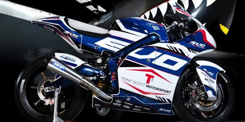 Tony Scott's "Moto Evo," featuring an accessible kit for riders to hit the production-based British Supersport racing class perfectly. Media sourced from MCN.