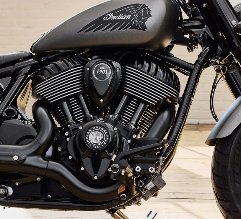 2023 Indian Chief Bobber Dark Horse [Specs, Features, Photos]