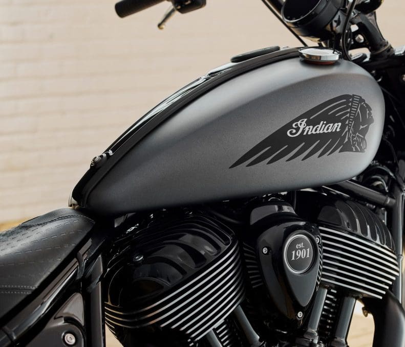 2023 Indian Chief Bobber Dark Horse [Specs, Features, Photos]