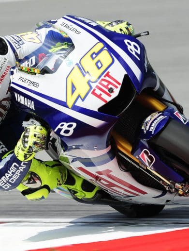 Valentino Rossi on his machine of choice. Media sourced from Visordown.