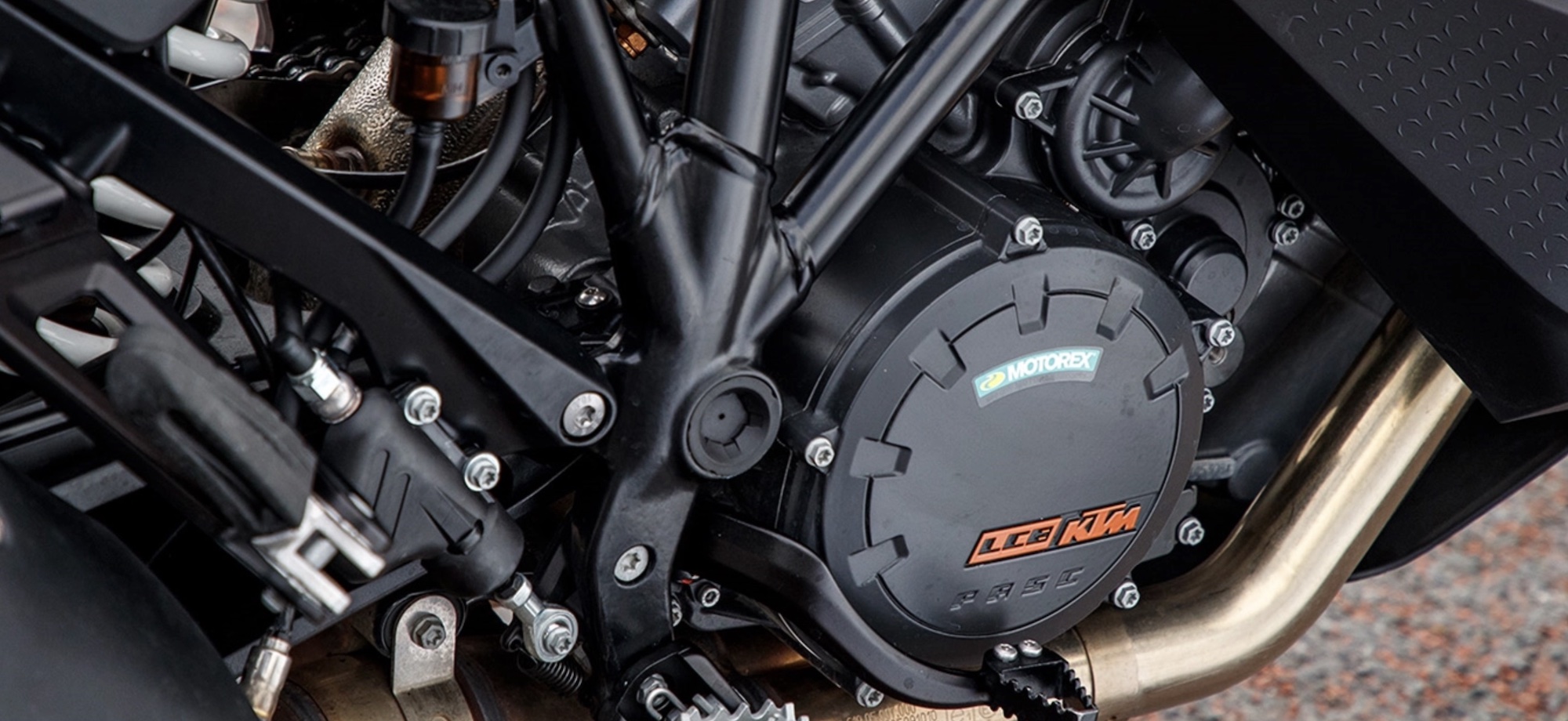 KTM's Working on a Semi-Automatic LC8 Heart - webBikeWorld