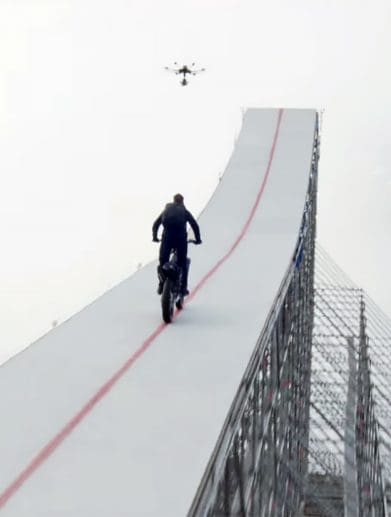 A view of the stunt Tom Cruise executed over the Preikestolen cliffs of Norway. Media sourced from TODAY.