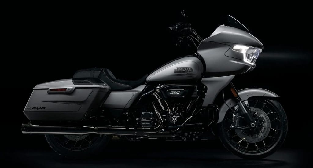 Harley-Davidson Premiers the 2023 CVO™ 