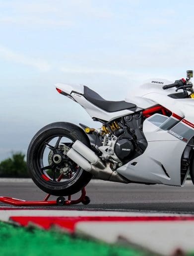 A view of Ducati's current Supersport. Media sourced from Ducati.