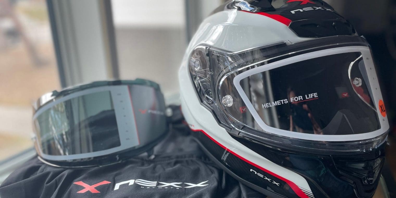 Nexx X.R3R X-PRO CARBON Full Face Helmet